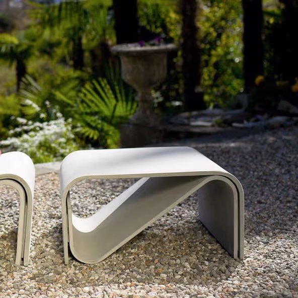 Swisspearl Sponeck Tisch im Garten